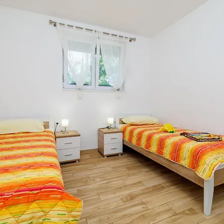 Appartement Jadro *